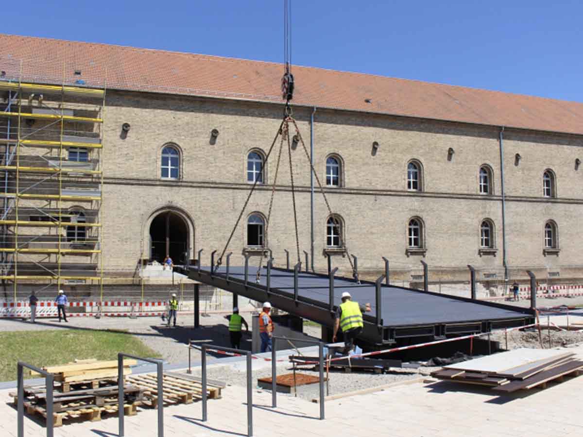 FRP Bridge Decking met non-slip coating